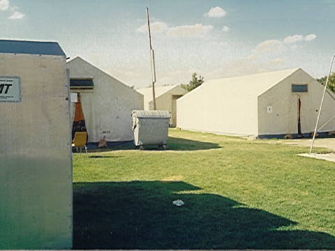 Zeltlager f�r Fl�chtlinge